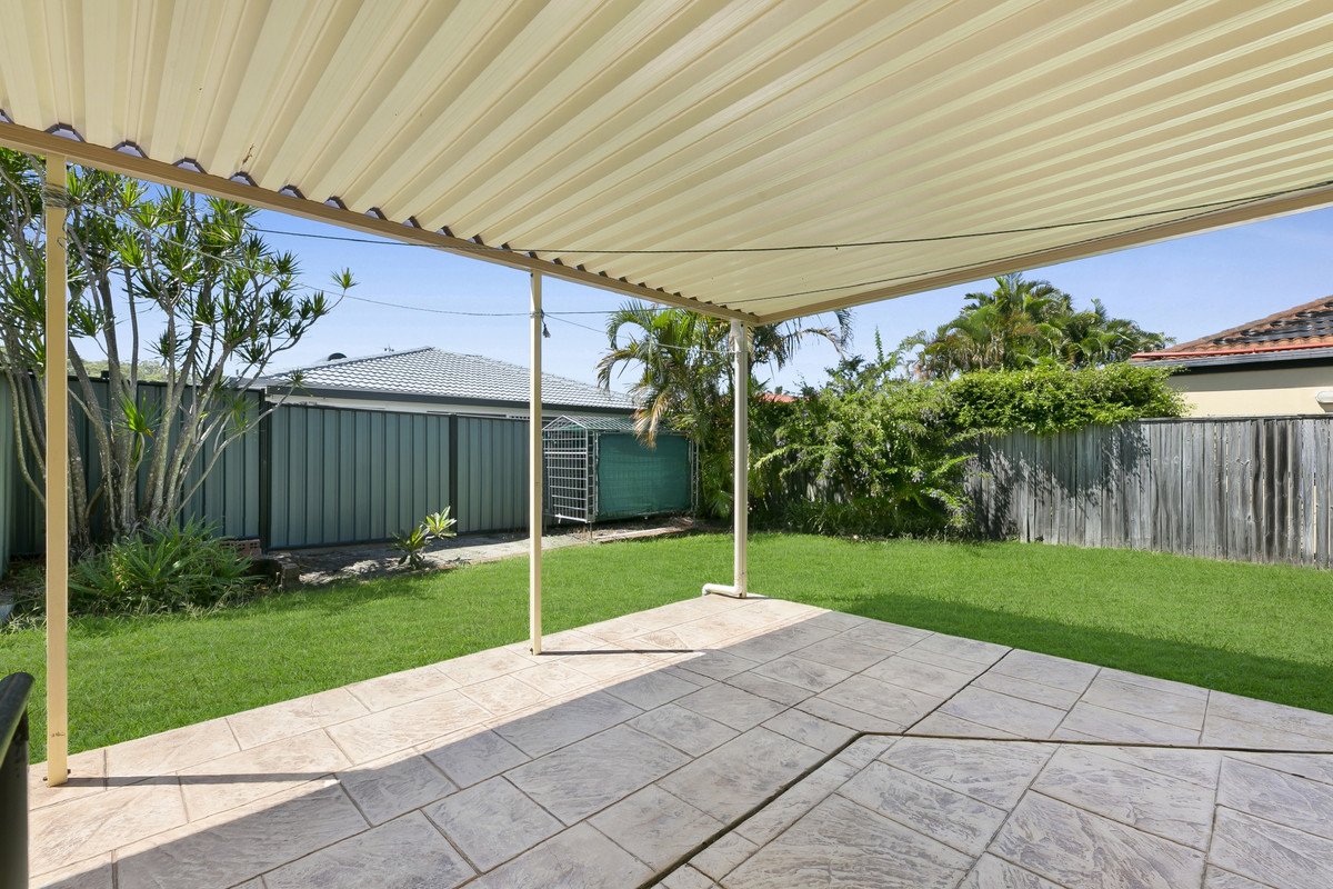 35 Nuthatch Street Burleigh Waters 6