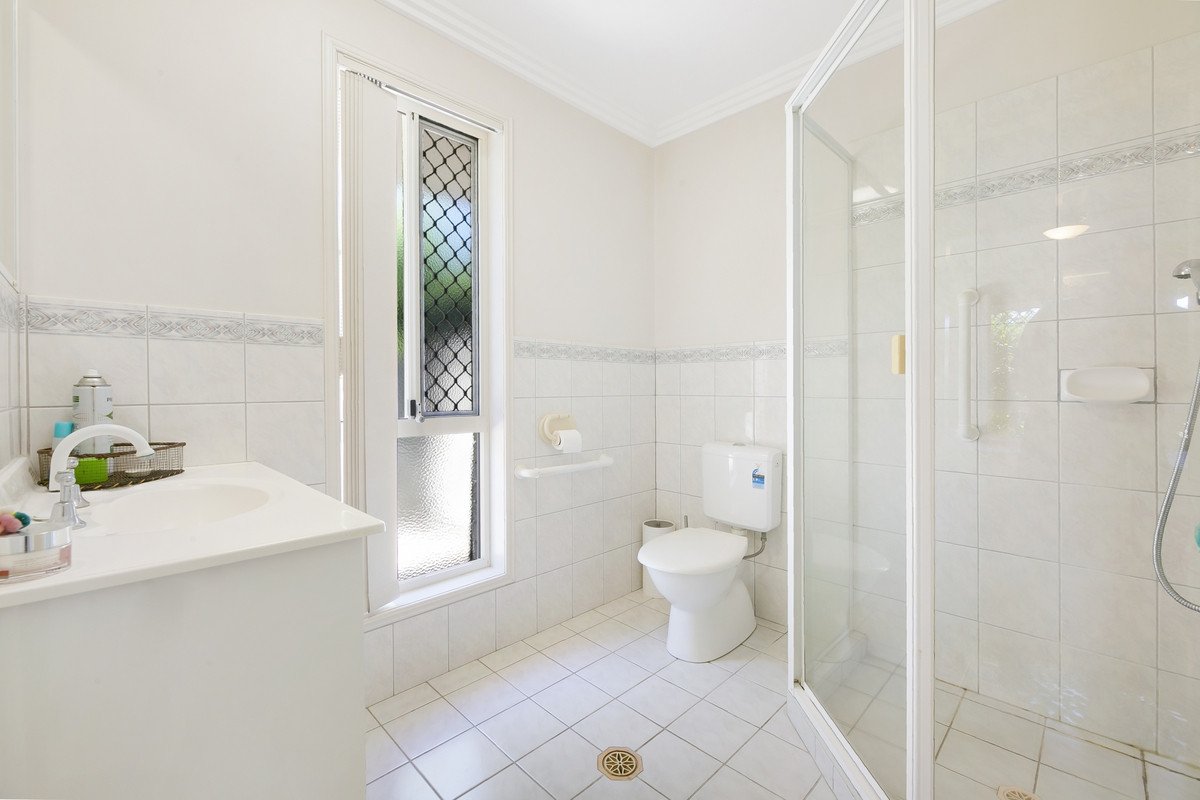 35 Nuthatch Street Burleigh Waters 10