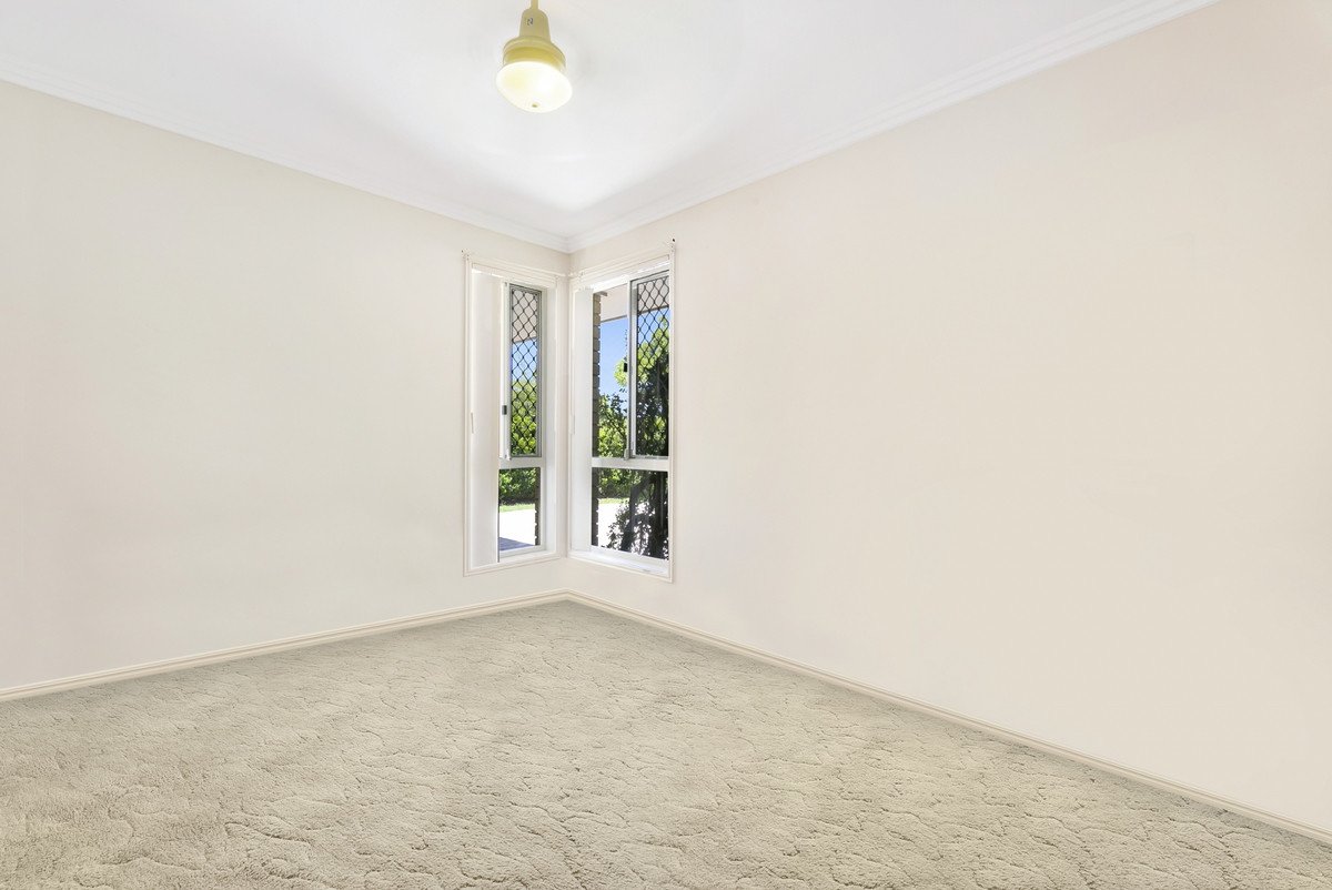 35 Nuthatch Street Burleigh Waters 12