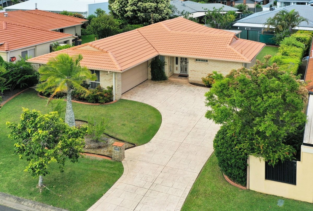 35 Nuthatch Street Burleigh Waters 18