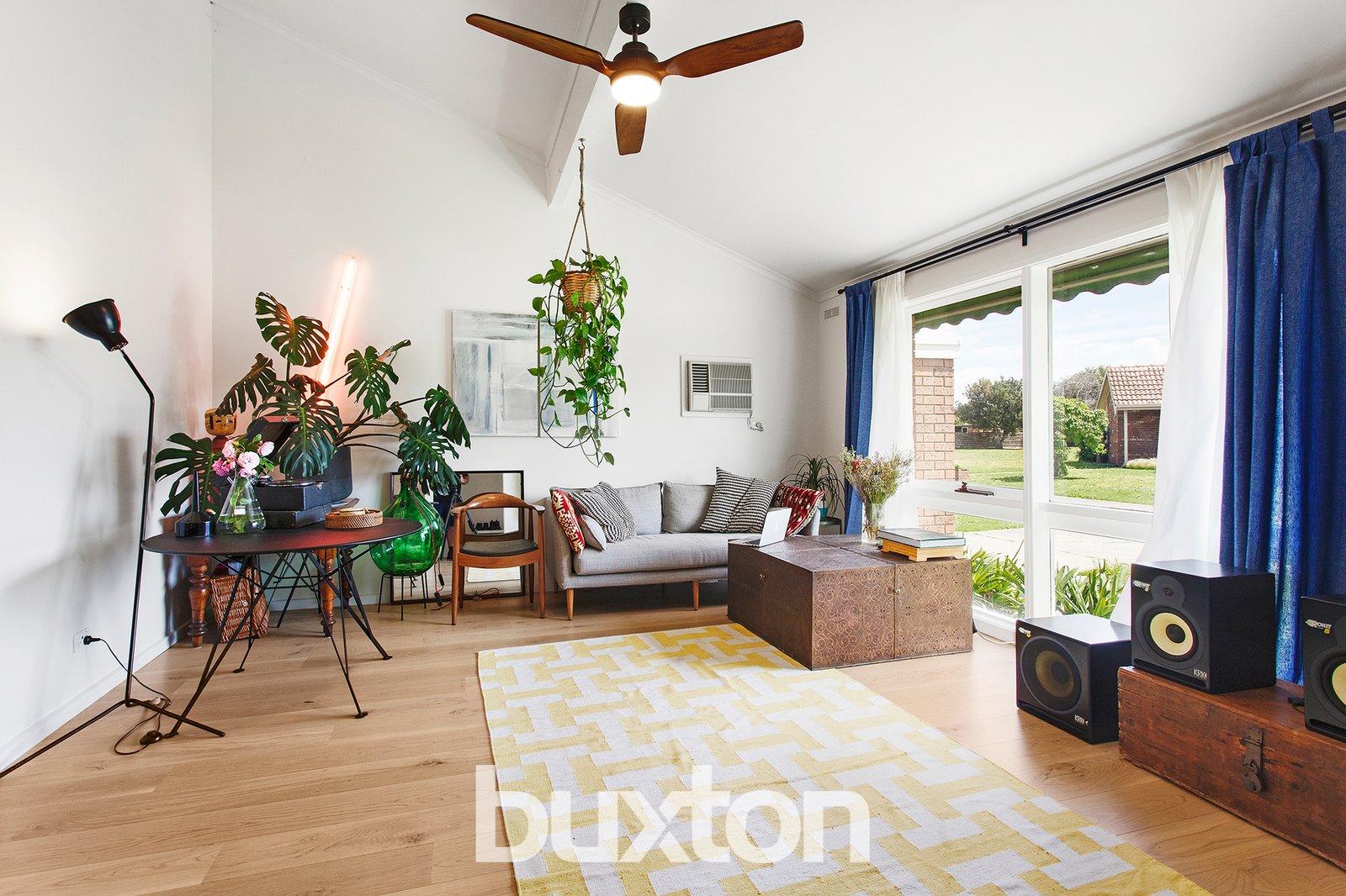 Gallery: 35 Orana Crescent