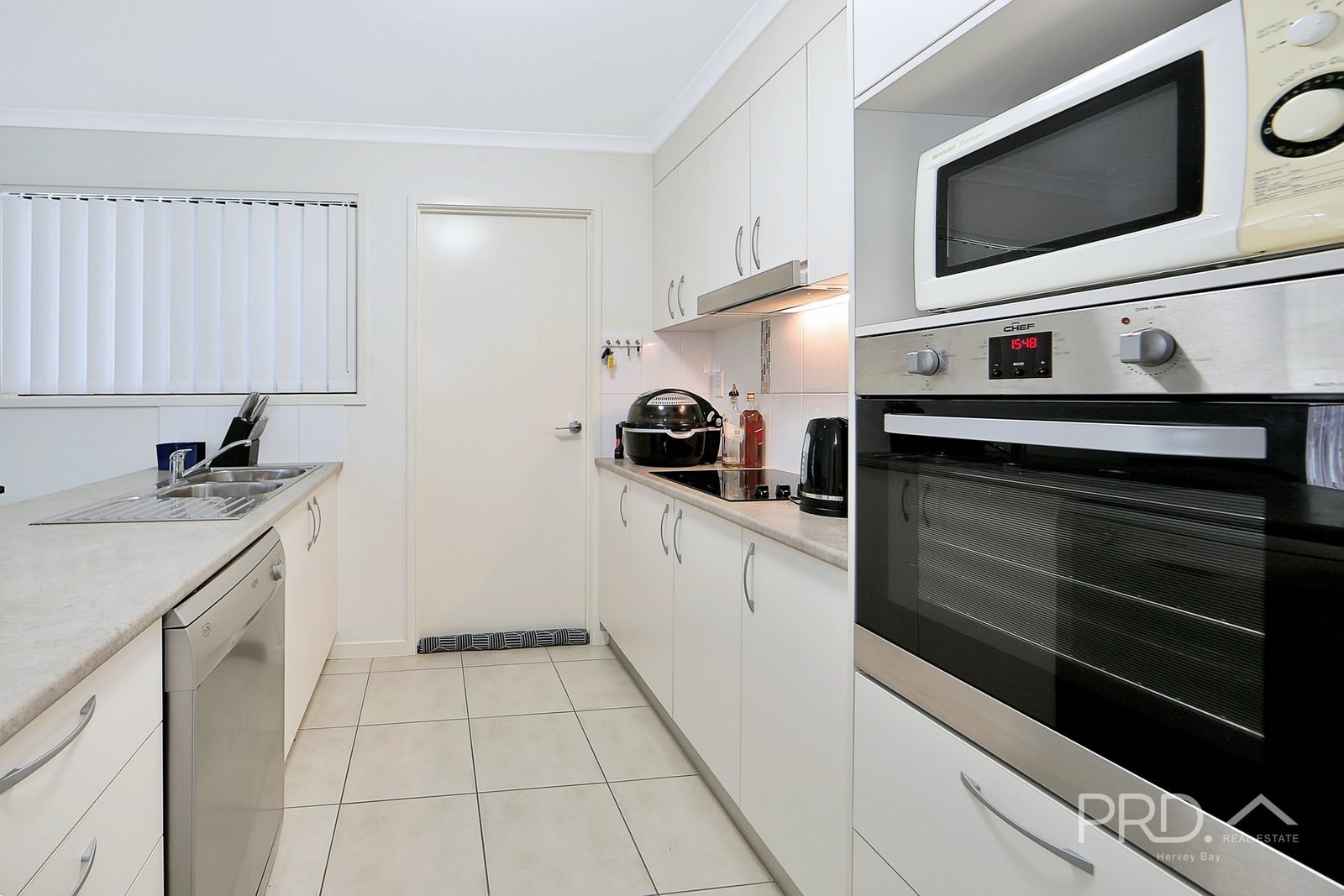 35 Parakeet Circuit KAWUNGAN 10