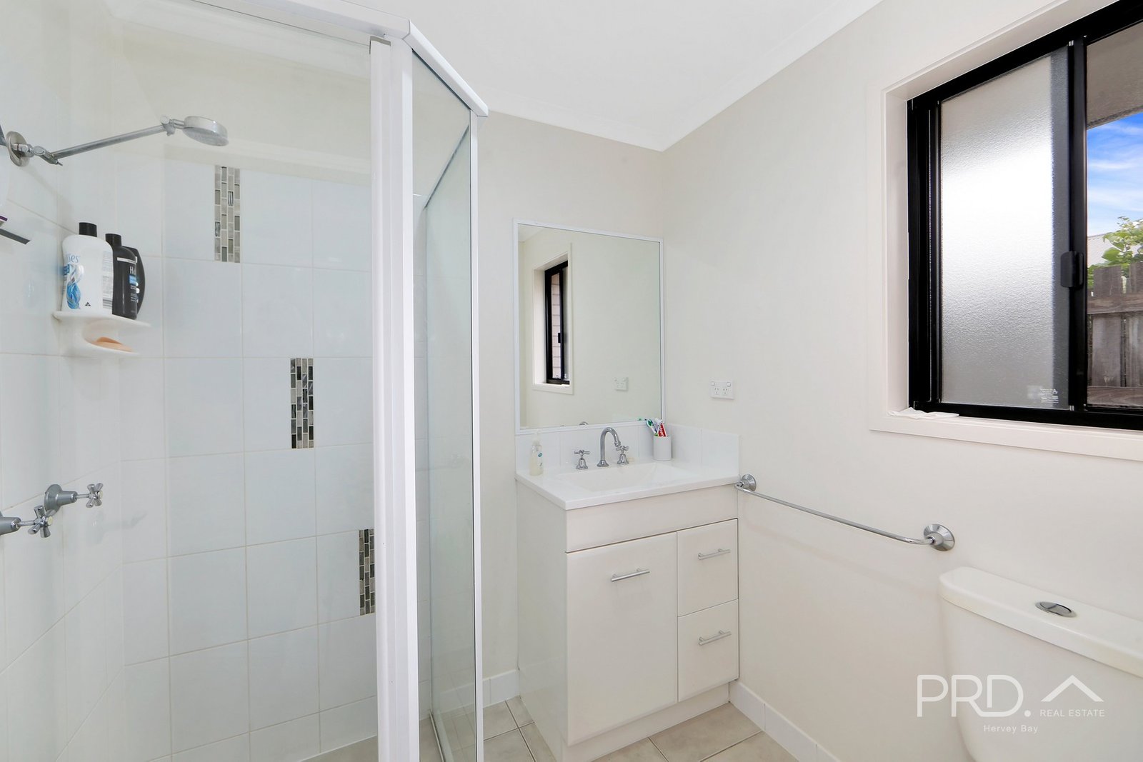 35 Parakeet Circuit KAWUNGAN 12