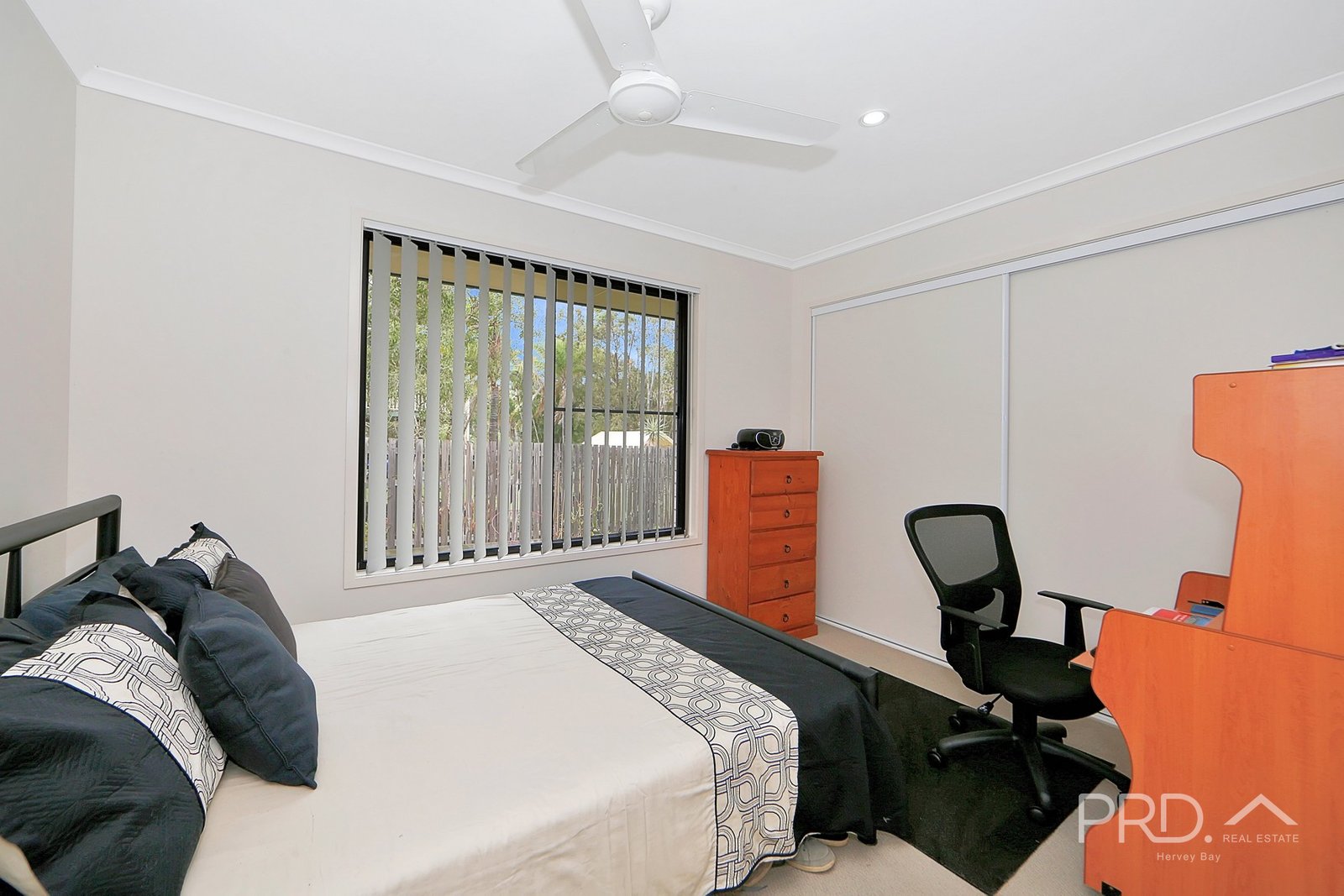 35 Parakeet Circuit KAWUNGAN 13