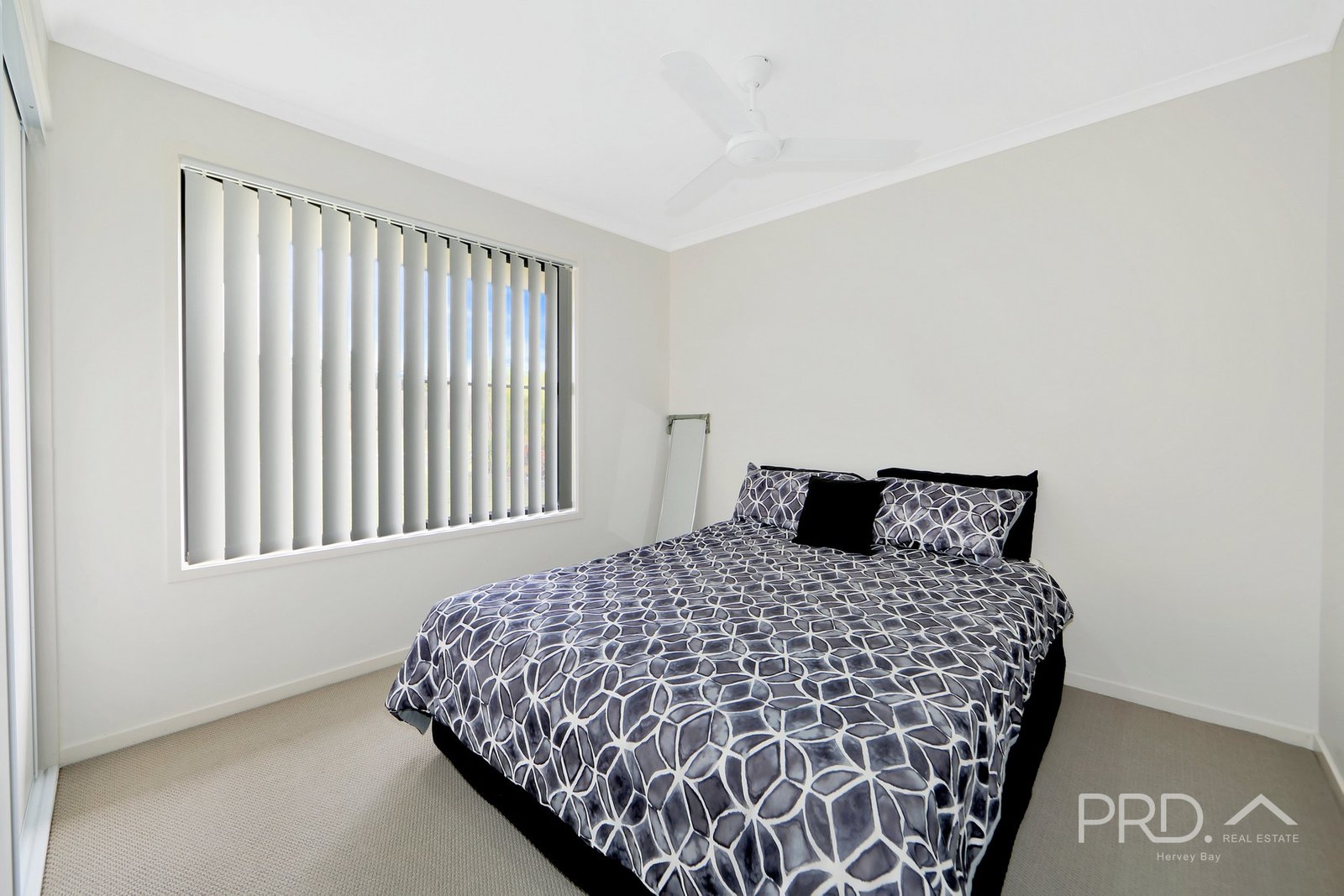 35 Parakeet Circuit KAWUNGAN 14