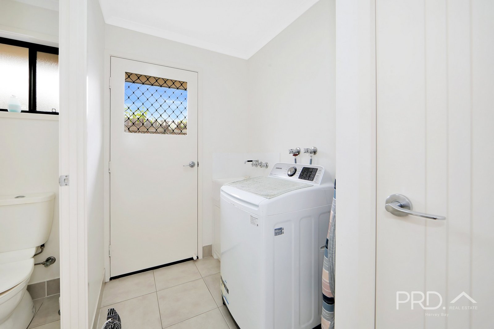 35 Parakeet Circuit KAWUNGAN 17