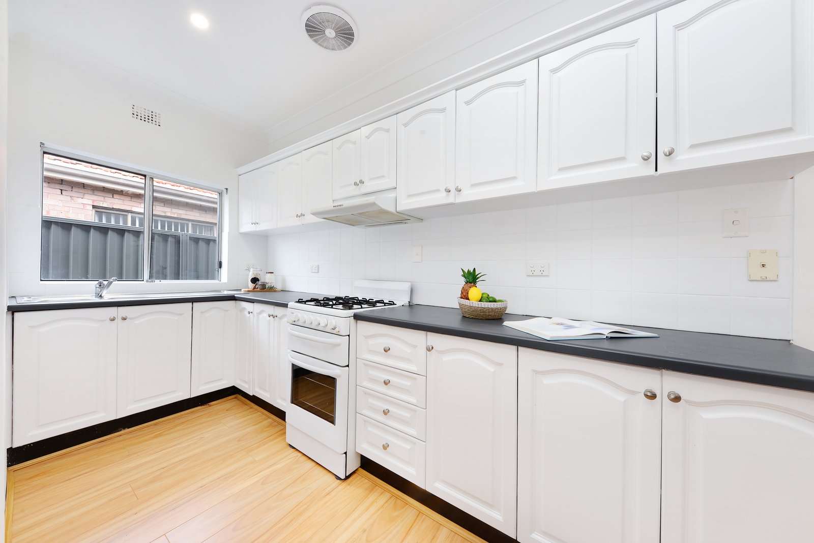 35 Partanna Avenue MATRAVILLE 3