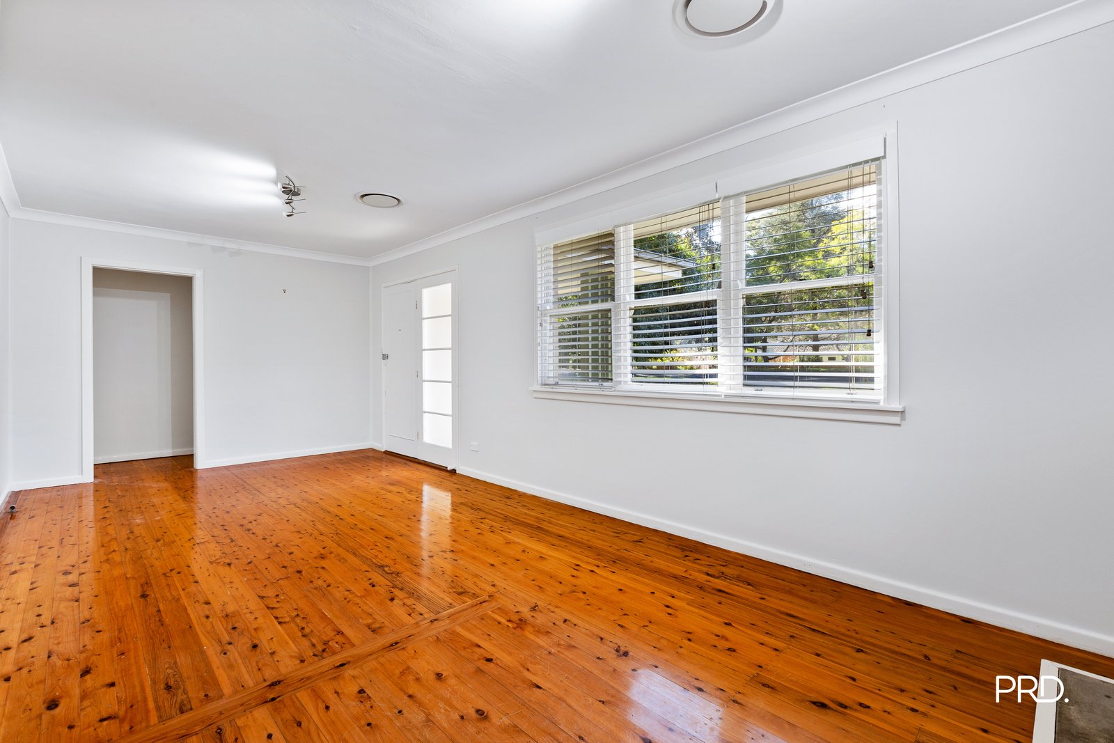 35 Paterson Rd  Springwood 6