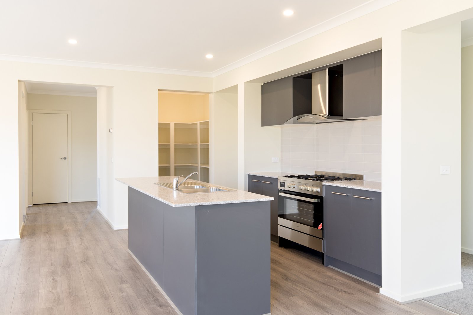 Gallery: 35 Patriot Crescent