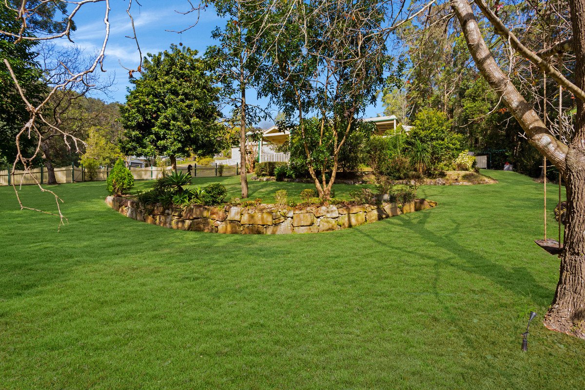 35 Pepperwood Road Bonogin 18