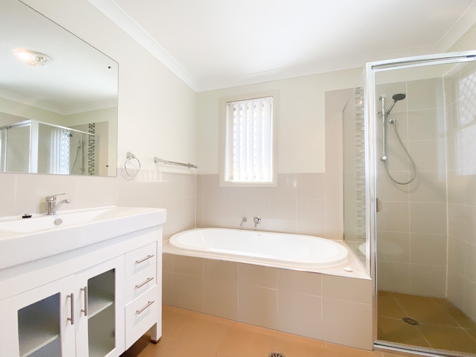 35 Primary Crescent NELSON BAY 12