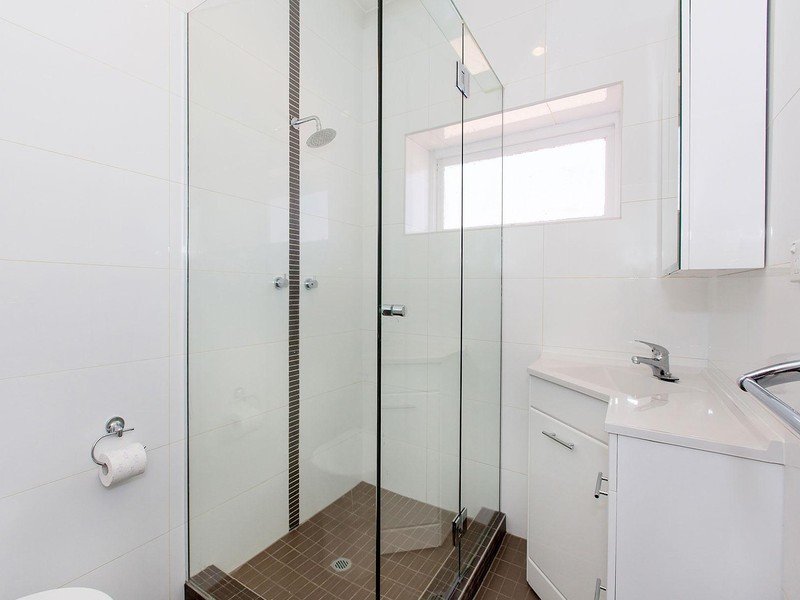 35 Queens Road BRIGHTON LE SANDS 6
