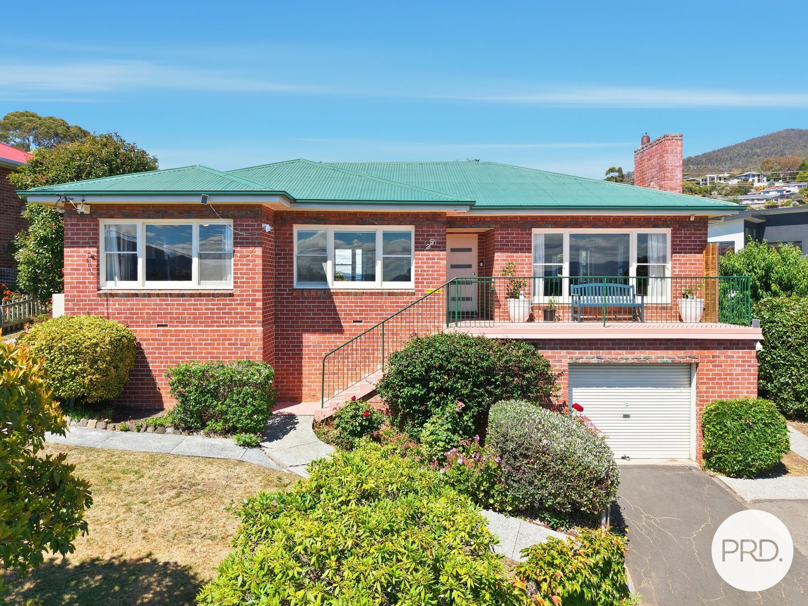 35 Radcliff Crescent ROSETTA 4