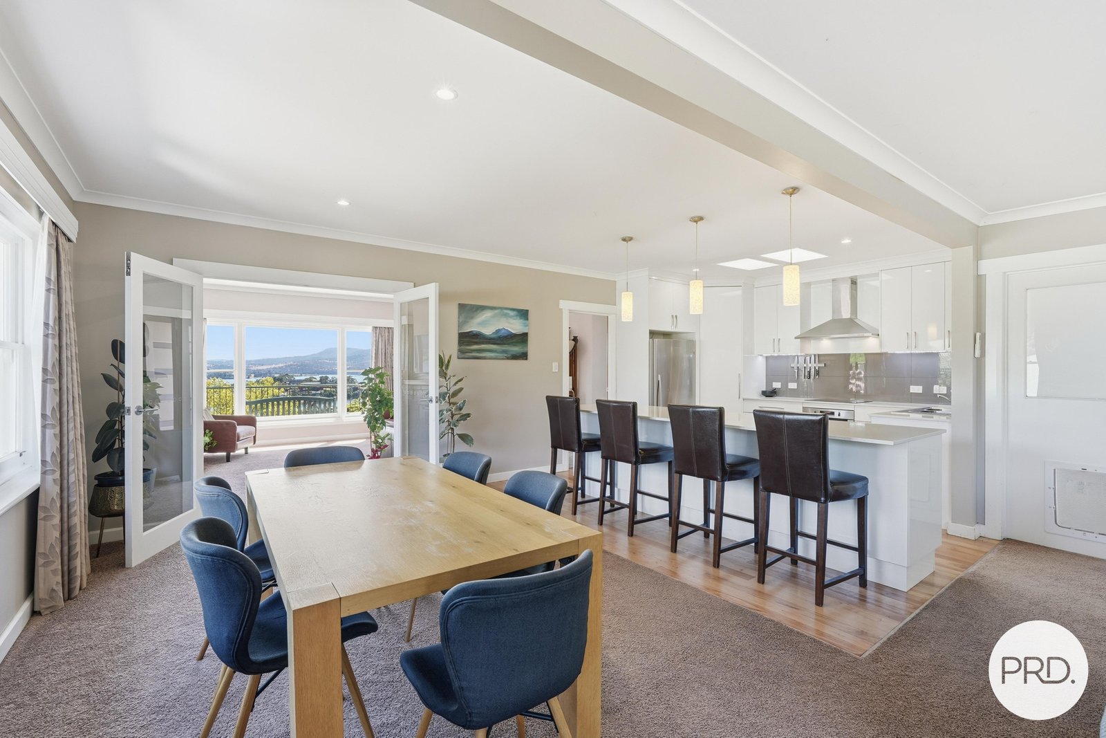 35 Radcliff Crescent ROSETTA 10