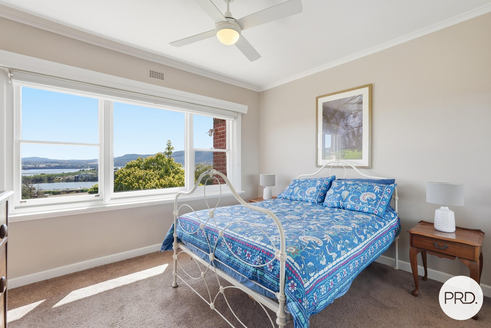 35 Radcliff Crescent ROSETTA 17