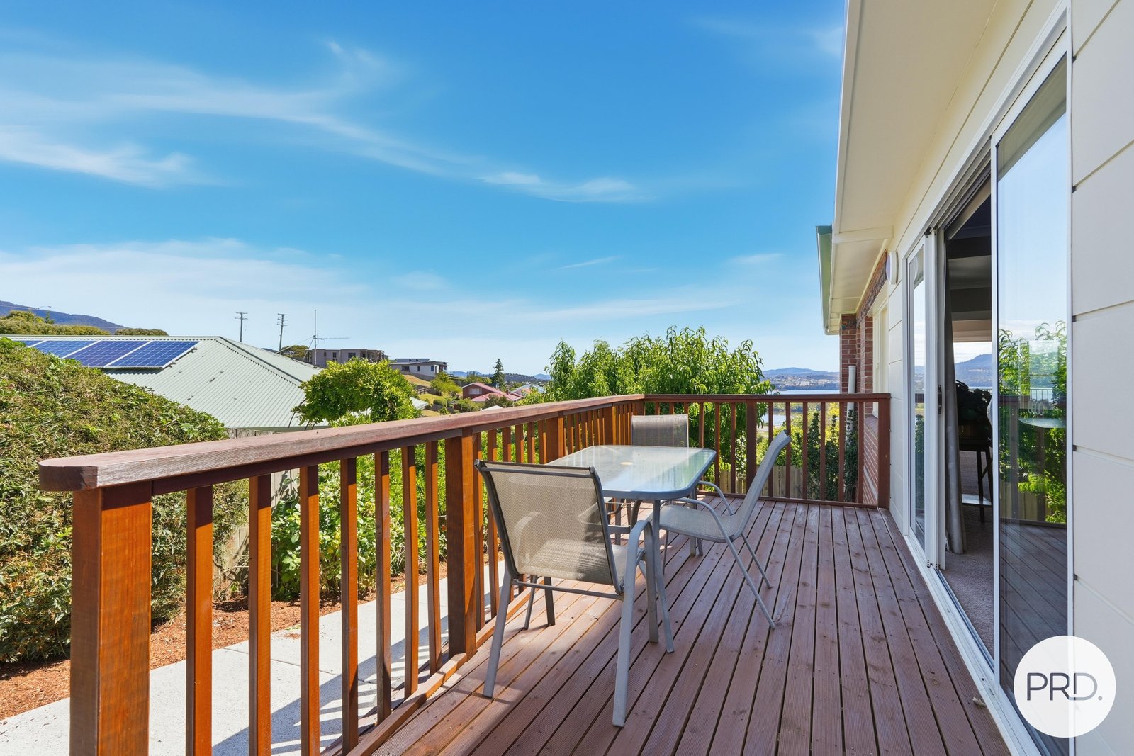 35 Radcliff Crescent ROSETTA 23