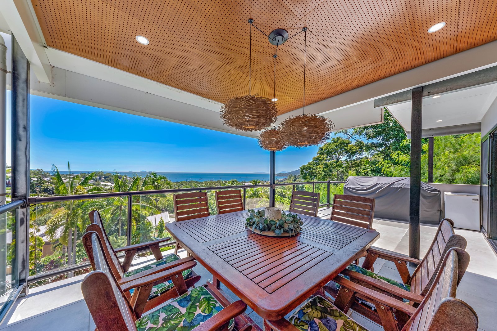 35 Raintree Place AIRLIE BEACH 15