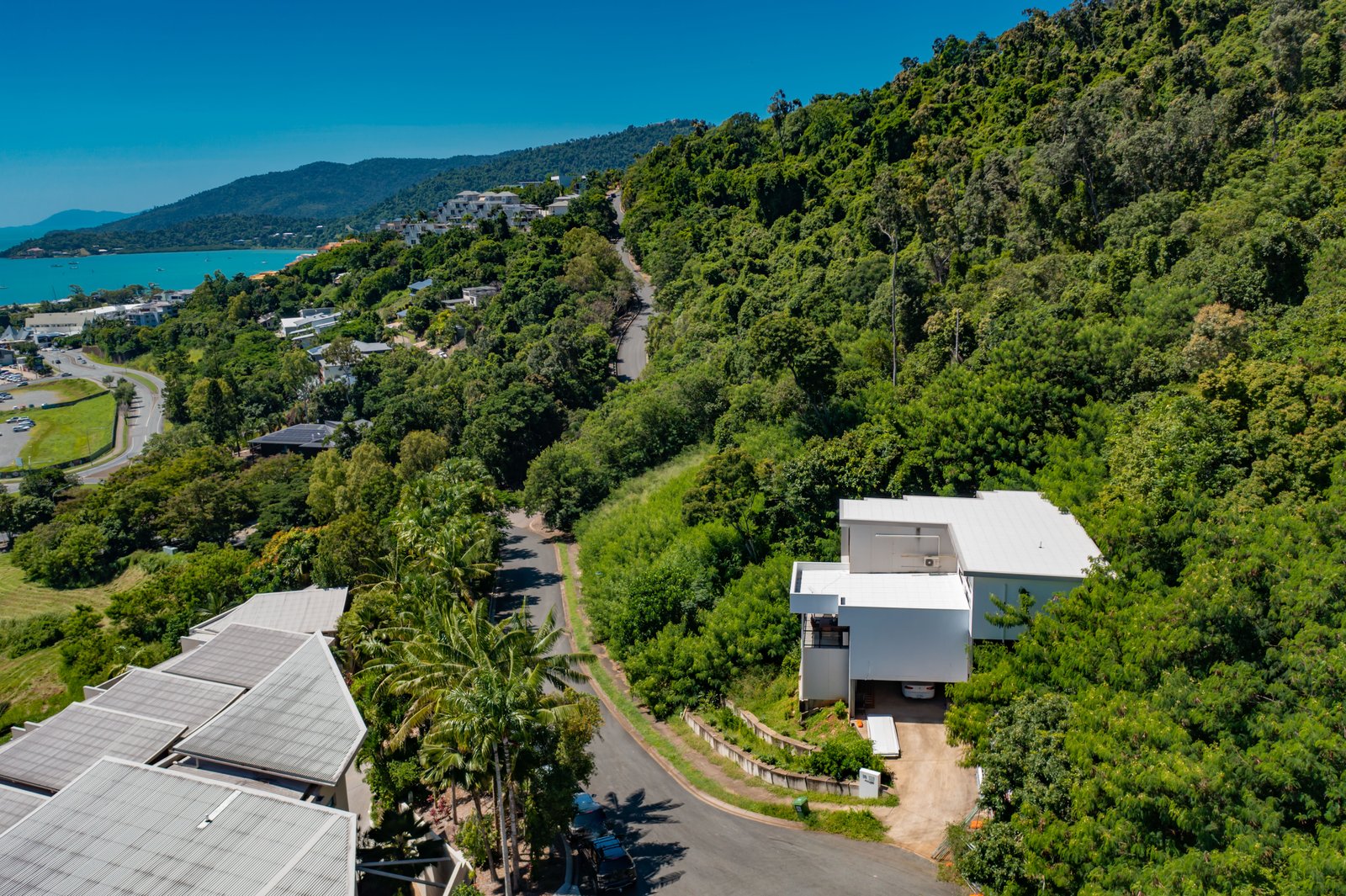 35 Raintree Place AIRLIE BEACH 18