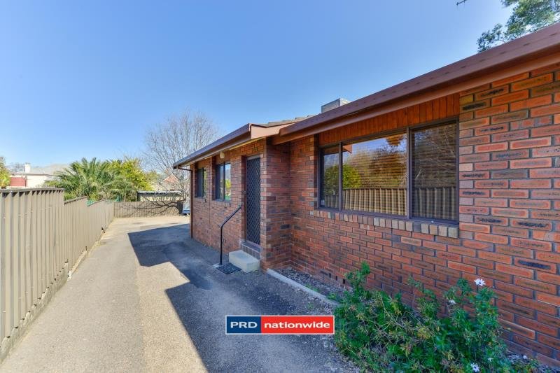35 Rawson Avenue TAMWORTH 7