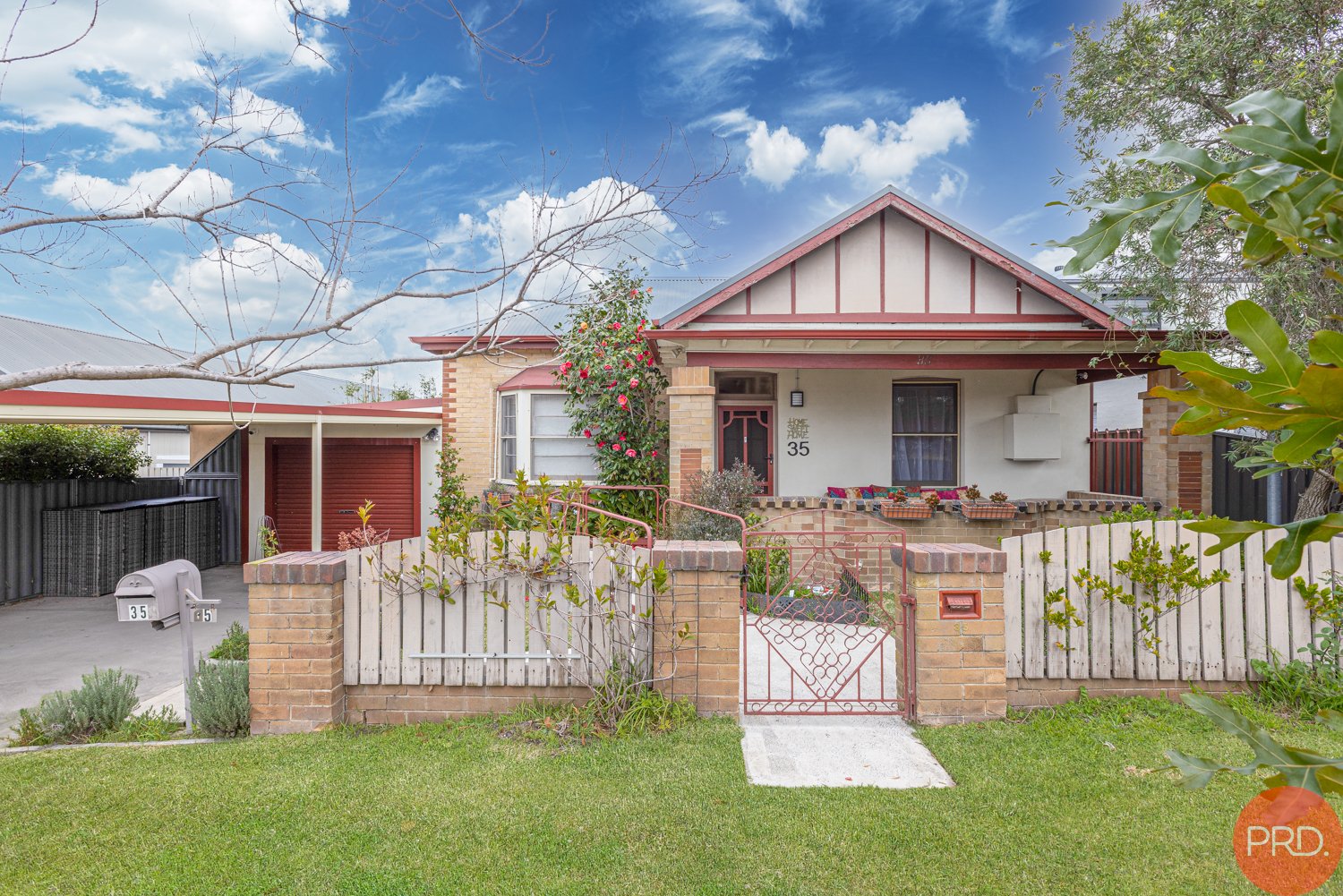 35 Rockleigh Street THORNTON 30