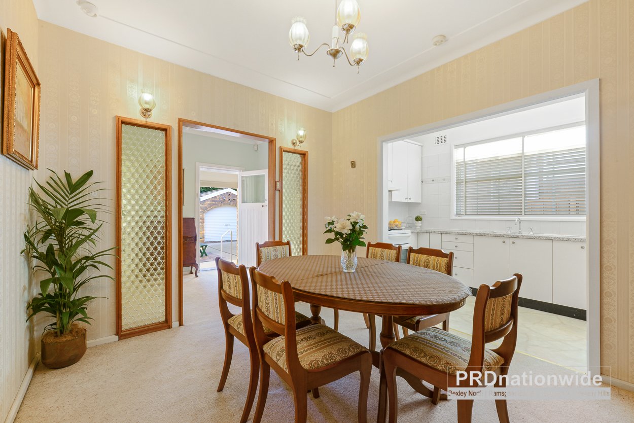 35 Rosebank Avenue KINGSGROVE 3