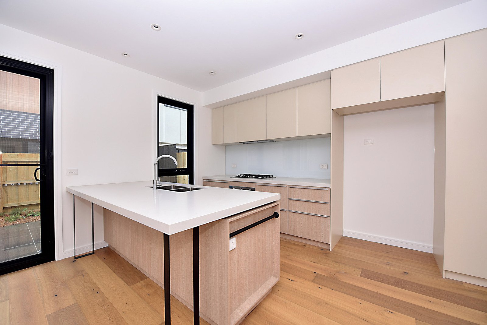 Gallery: 35 Rosevae Crescent
