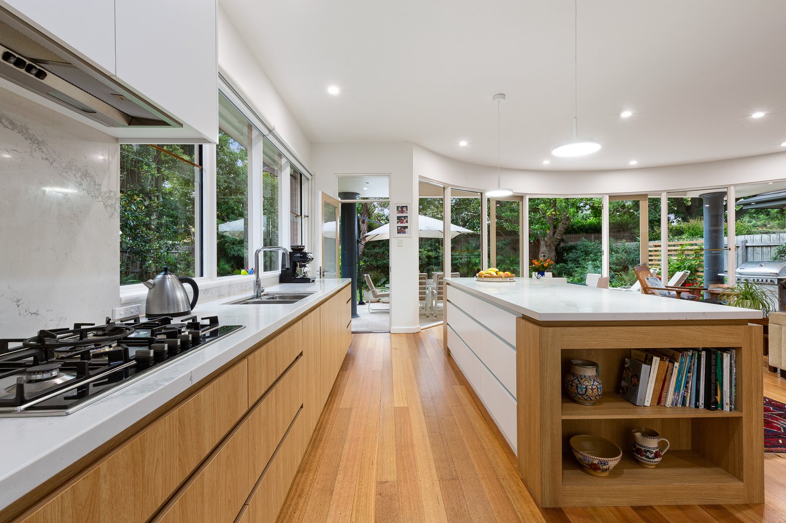 Gallery: 35 Royal Avenue