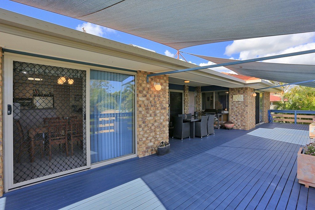 35 Royal Drive KAWUNGAN 7