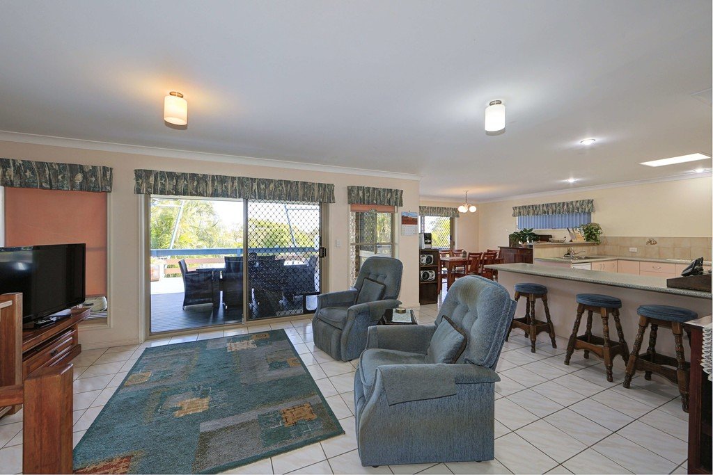 35 Royal Drive KAWUNGAN 16