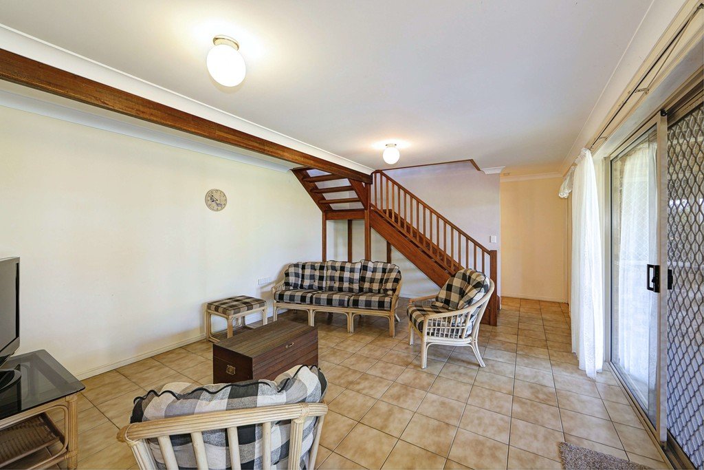 35 Royal Drive KAWUNGAN 23