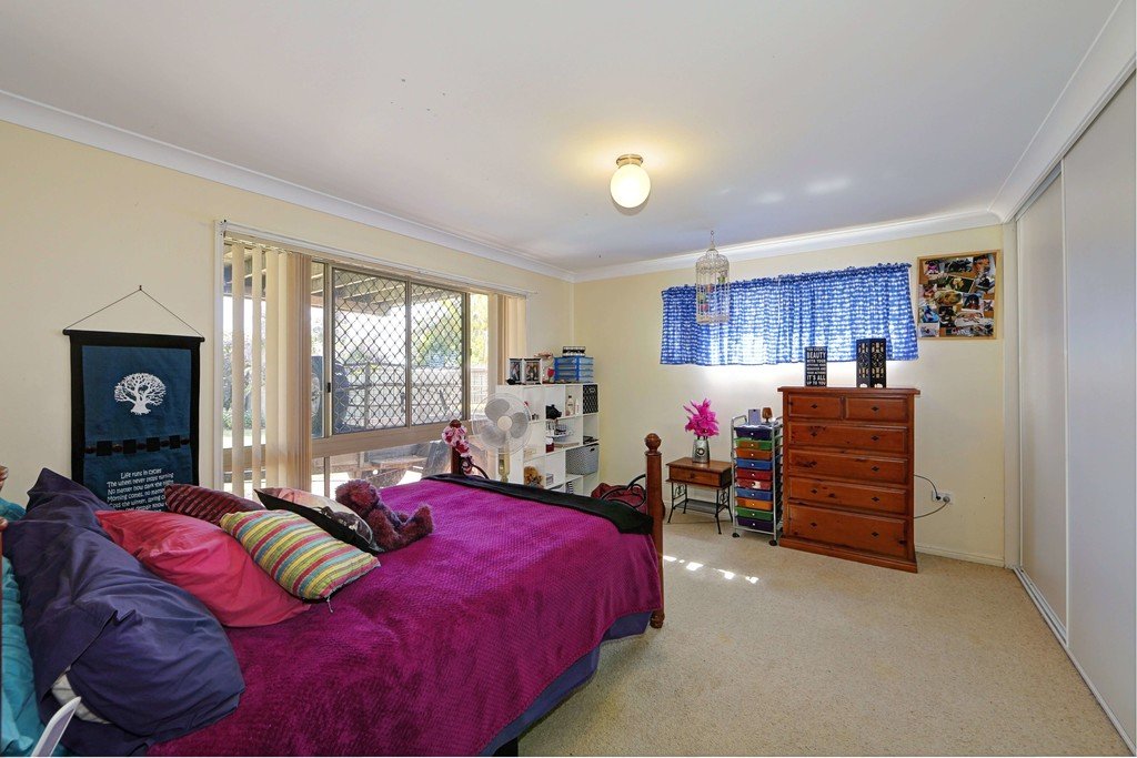 35 Royal Drive KAWUNGAN 24