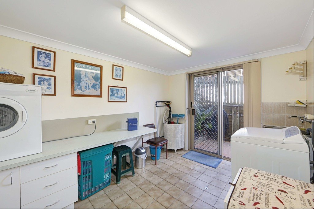 35 Royal Drive KAWUNGAN 25