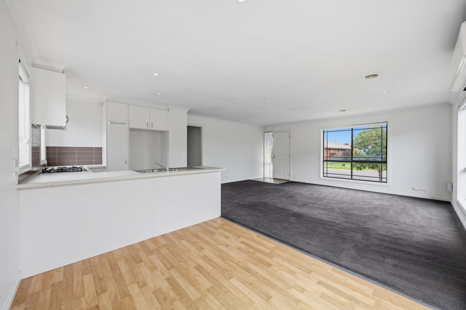 Gallery: 35 Royale Street