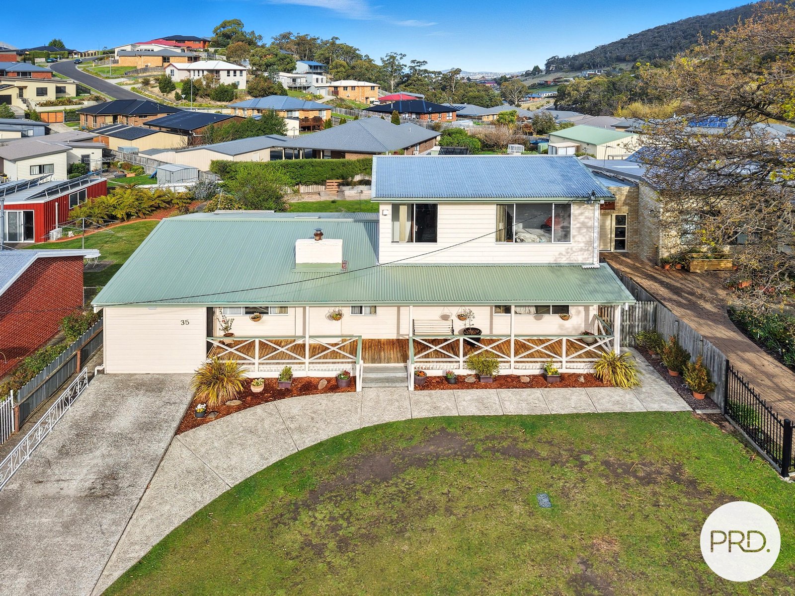 35 Russell Road  CLAREMONT 3