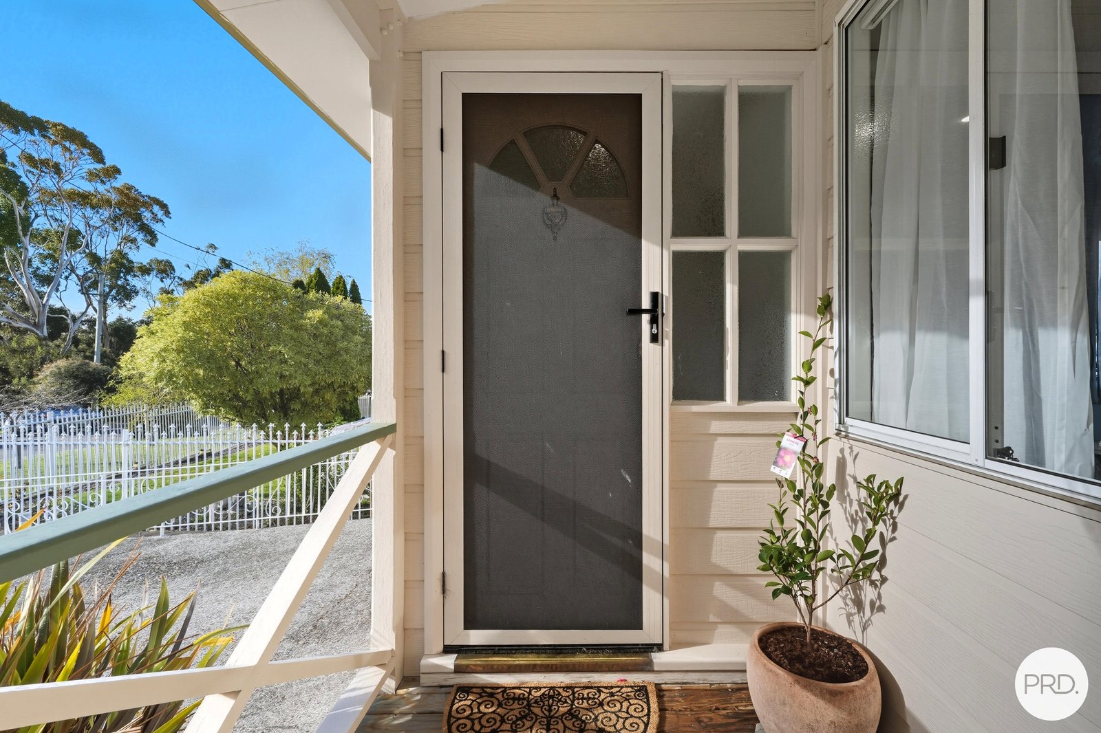 35 Russell Road  CLAREMONT 4