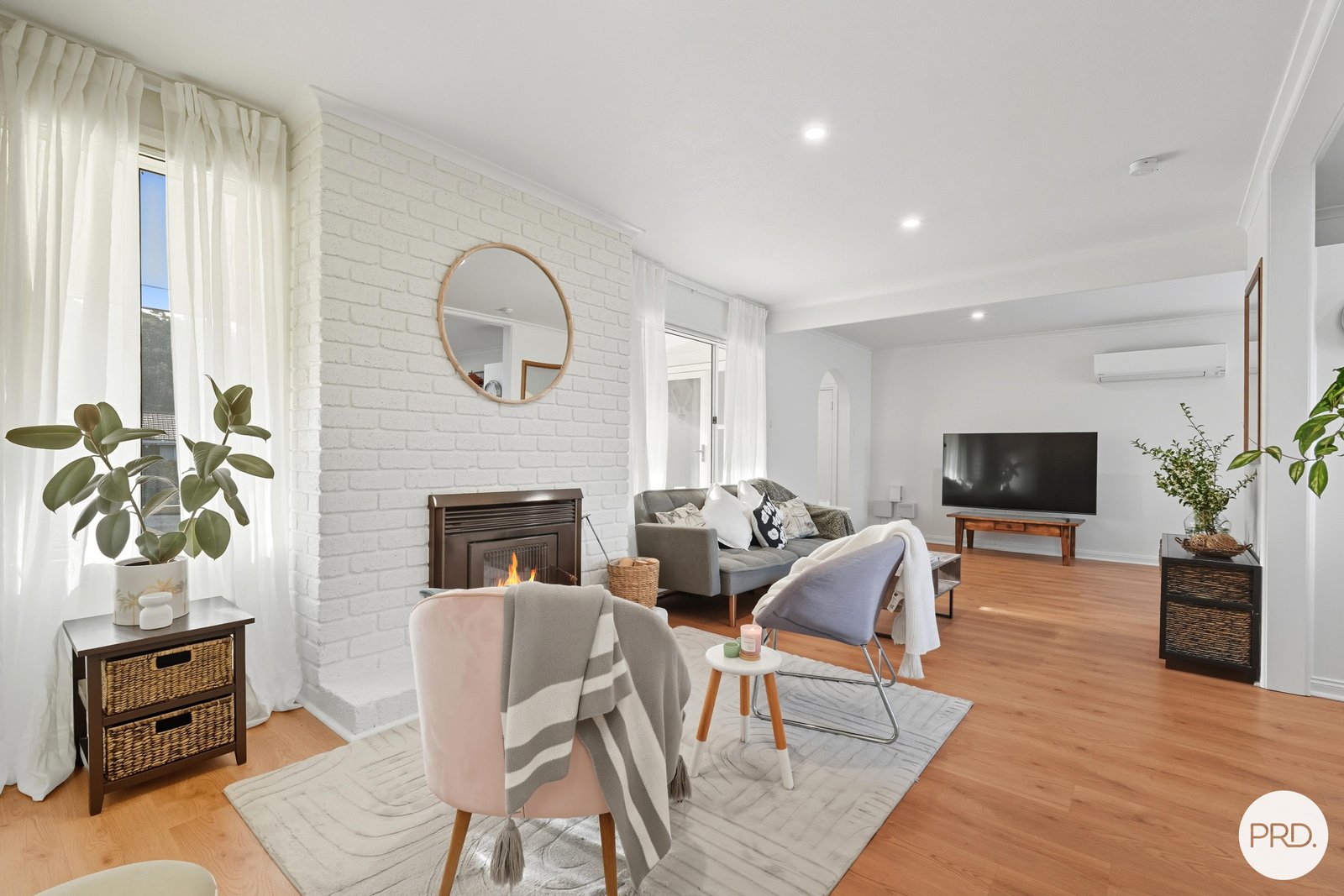 35 Russell Road  CLAREMONT 6