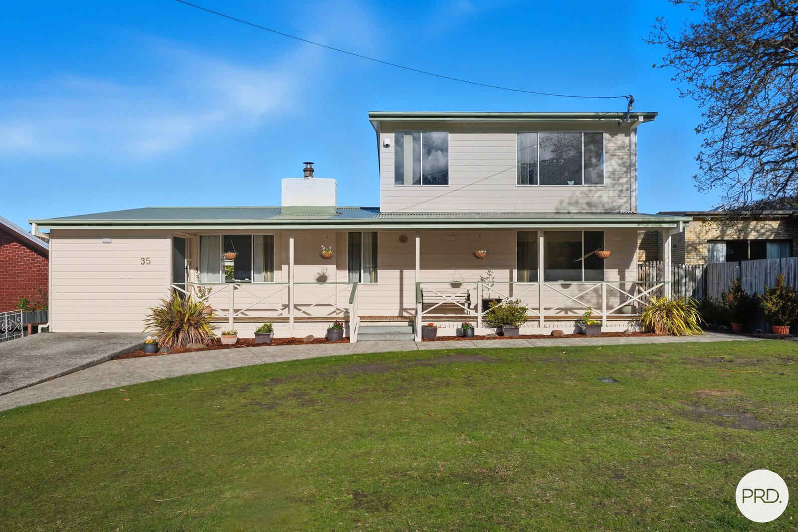 35 Russell Road  CLAREMONT 17