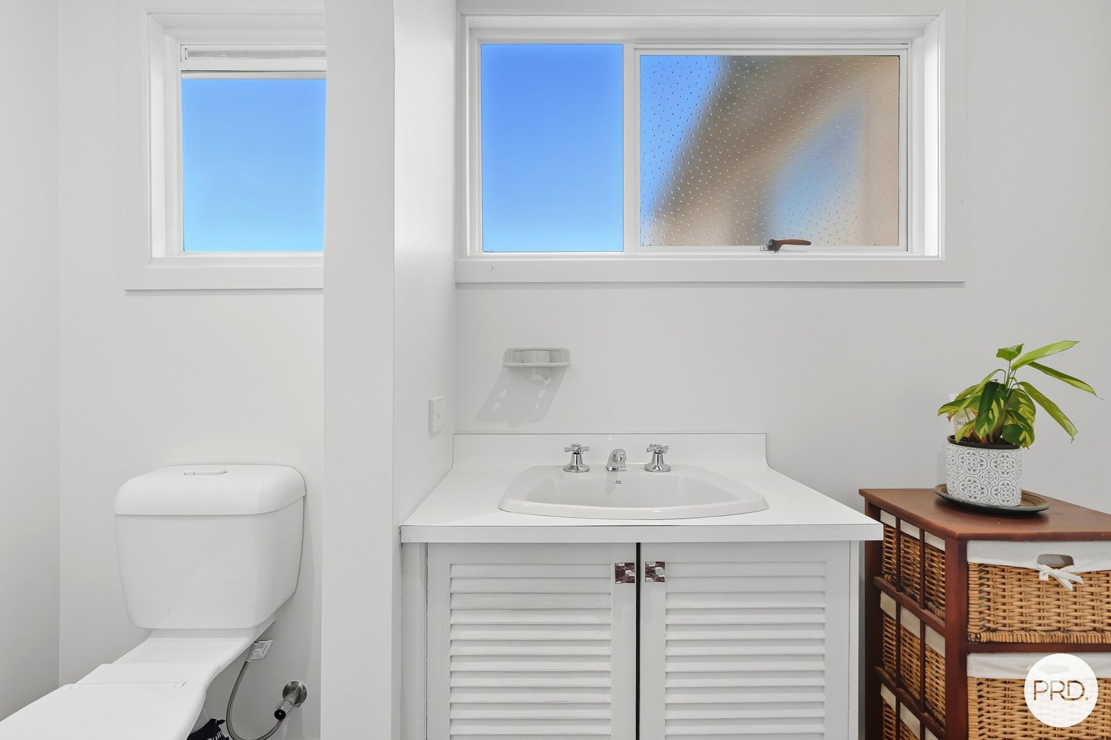 35 Russell Road  CLAREMONT 27