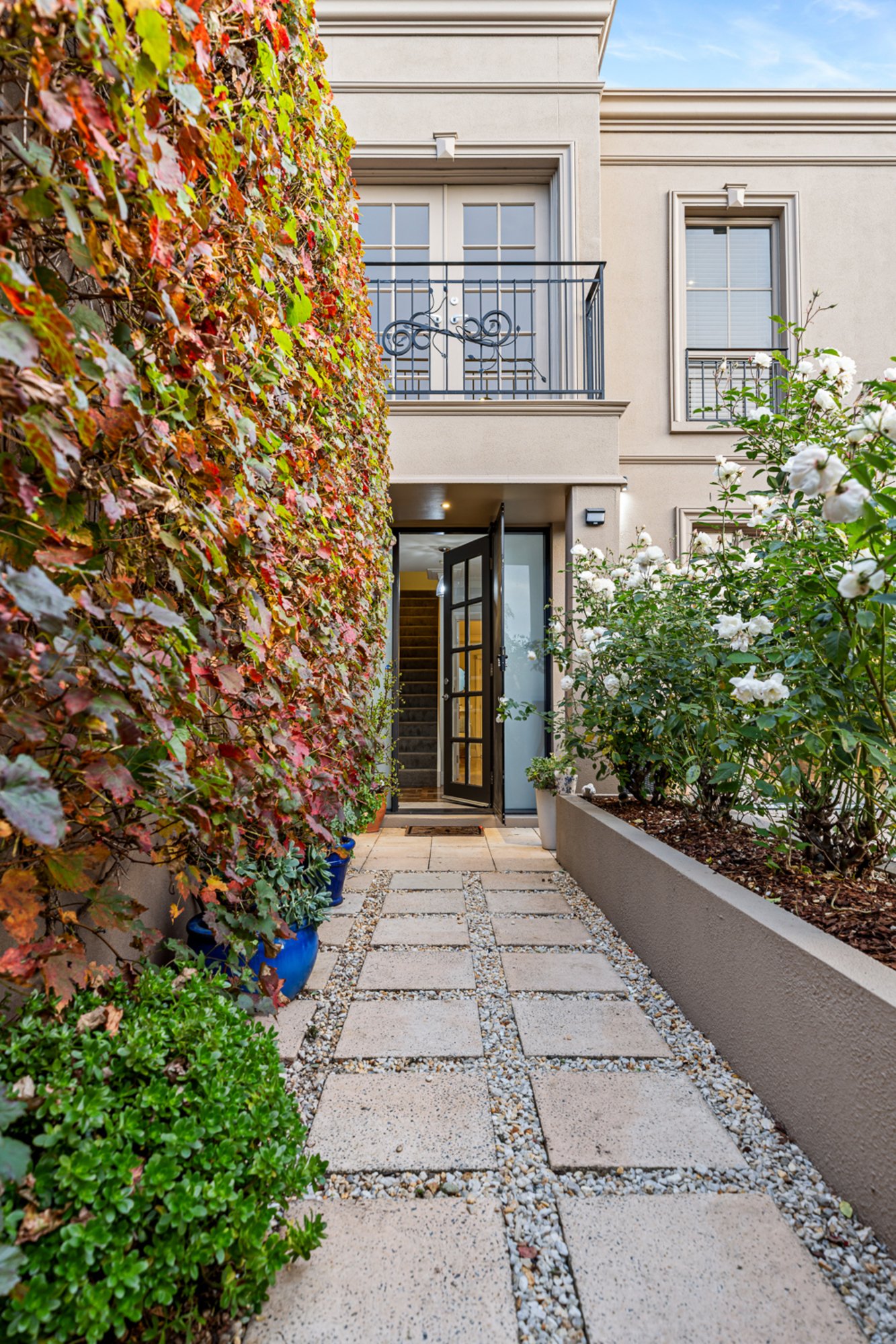 Gallery: 35 Saint Michaels Place