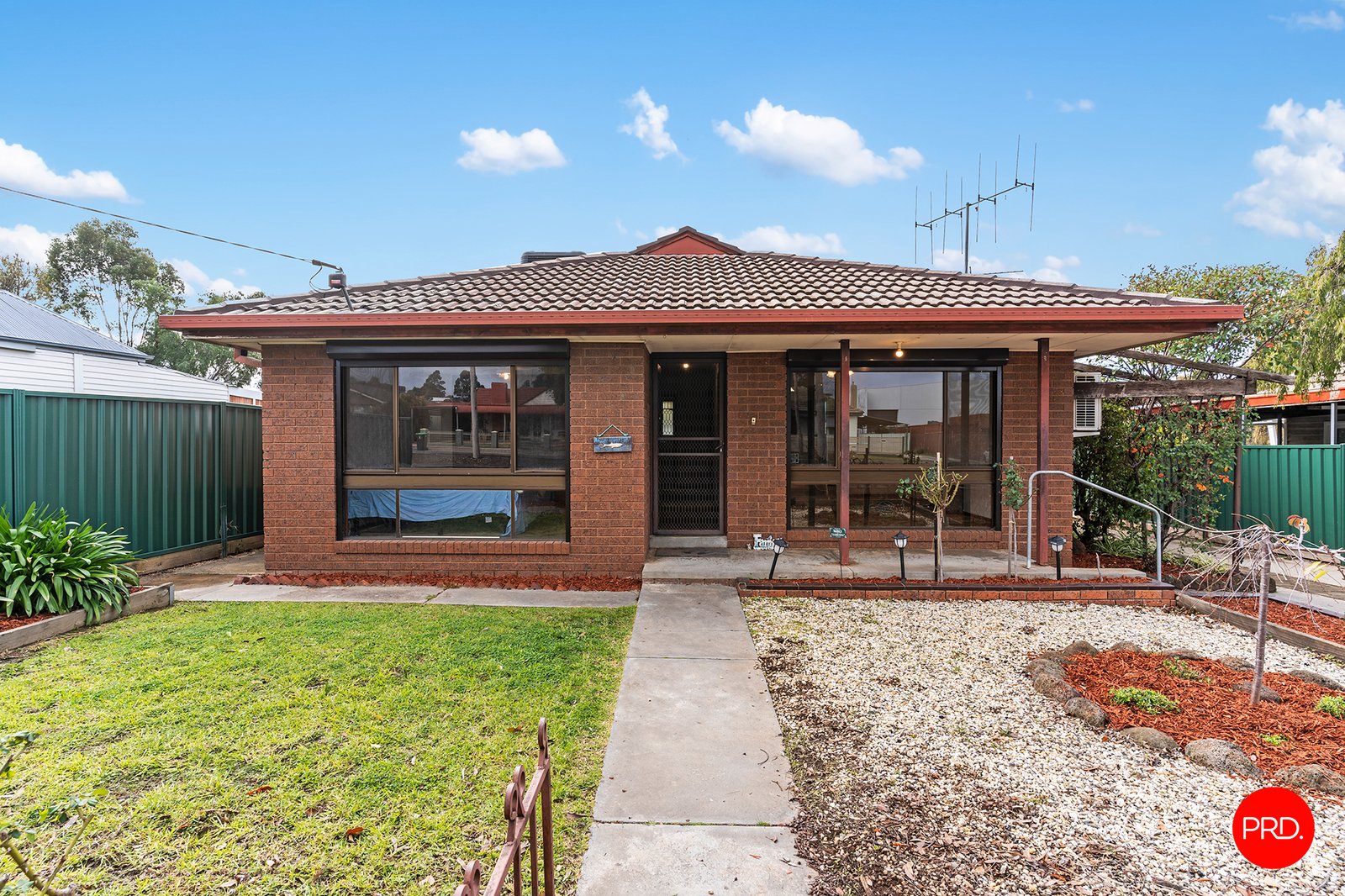 35 Sandhurst Road CALIFORNIA GULLY 2