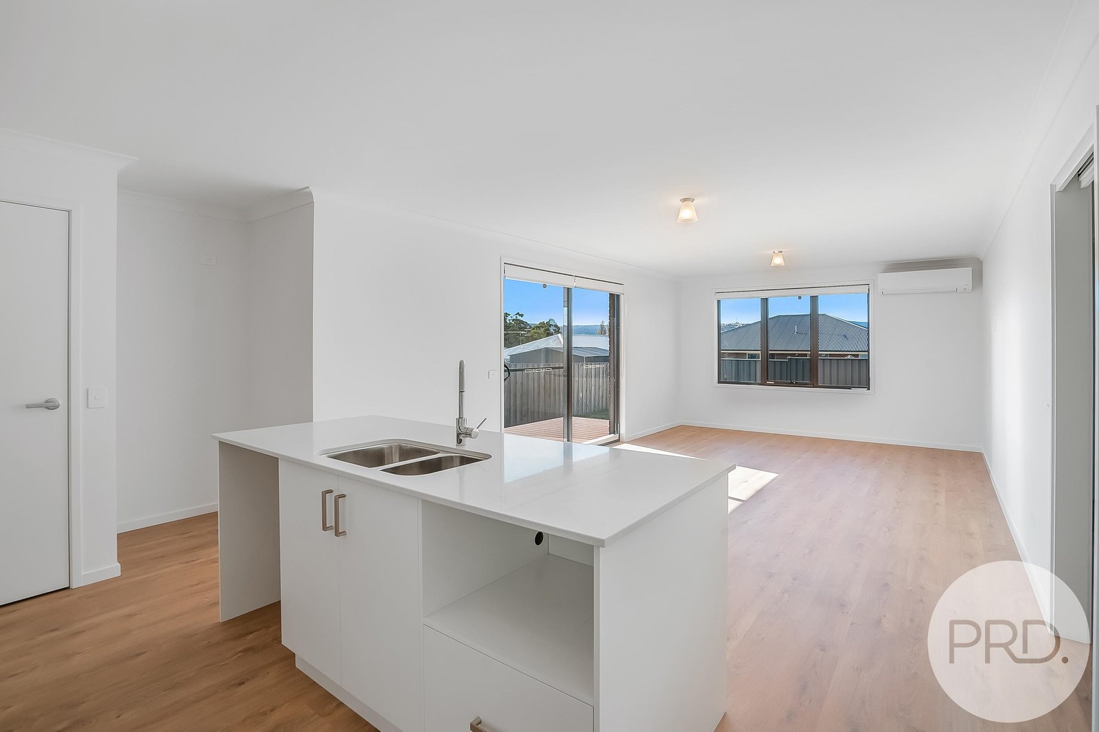 35 Sandpiper Drive MIDWAY POINT 3