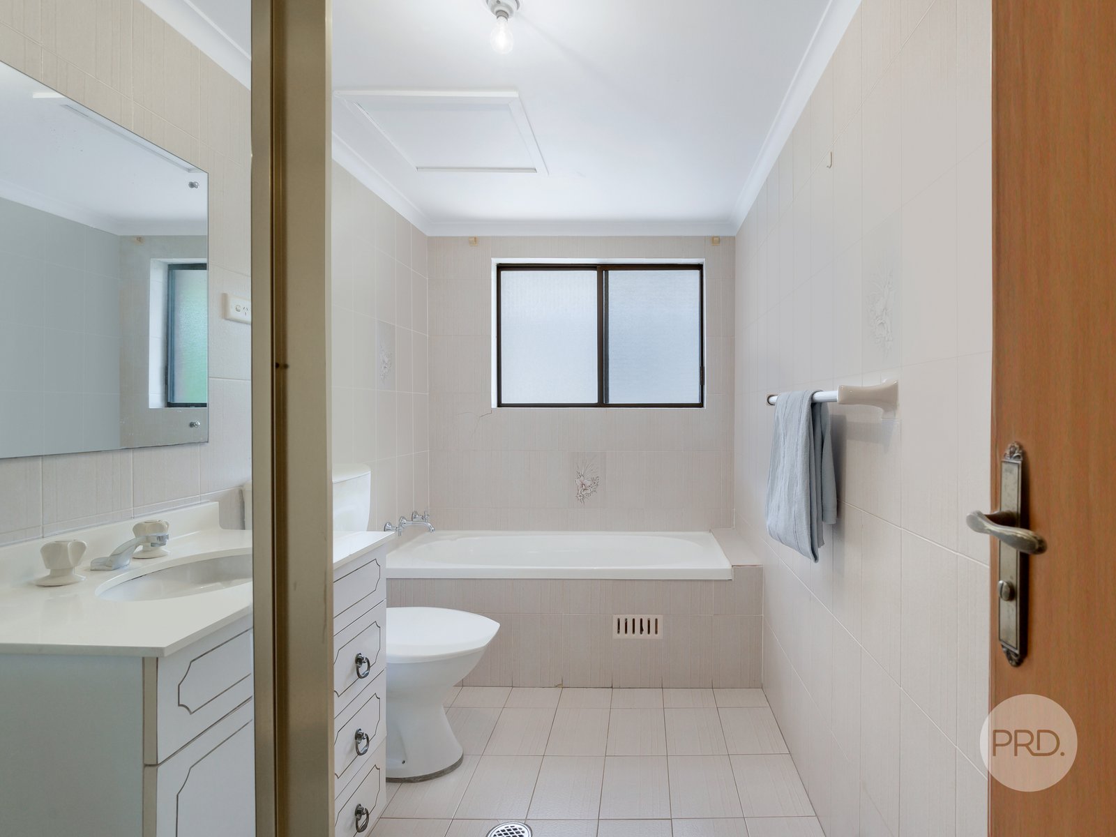 3/5 Santley Crescent KINGSWOOD 9