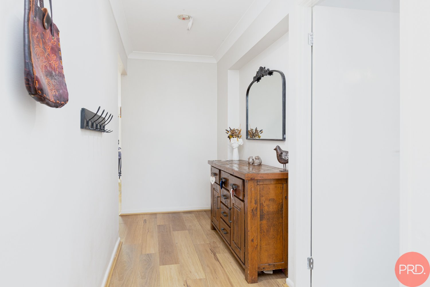 35 Sapphire Drive RUTHERFORD 8