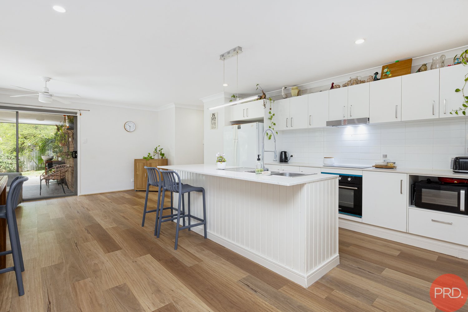 35 Sapphire Drive RUTHERFORD 9