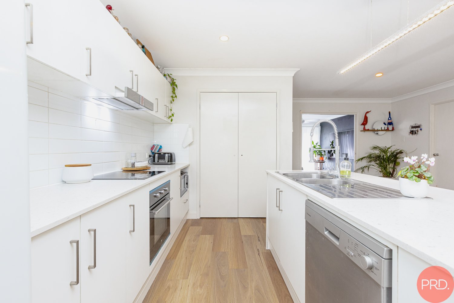 35 Sapphire Drive RUTHERFORD 14