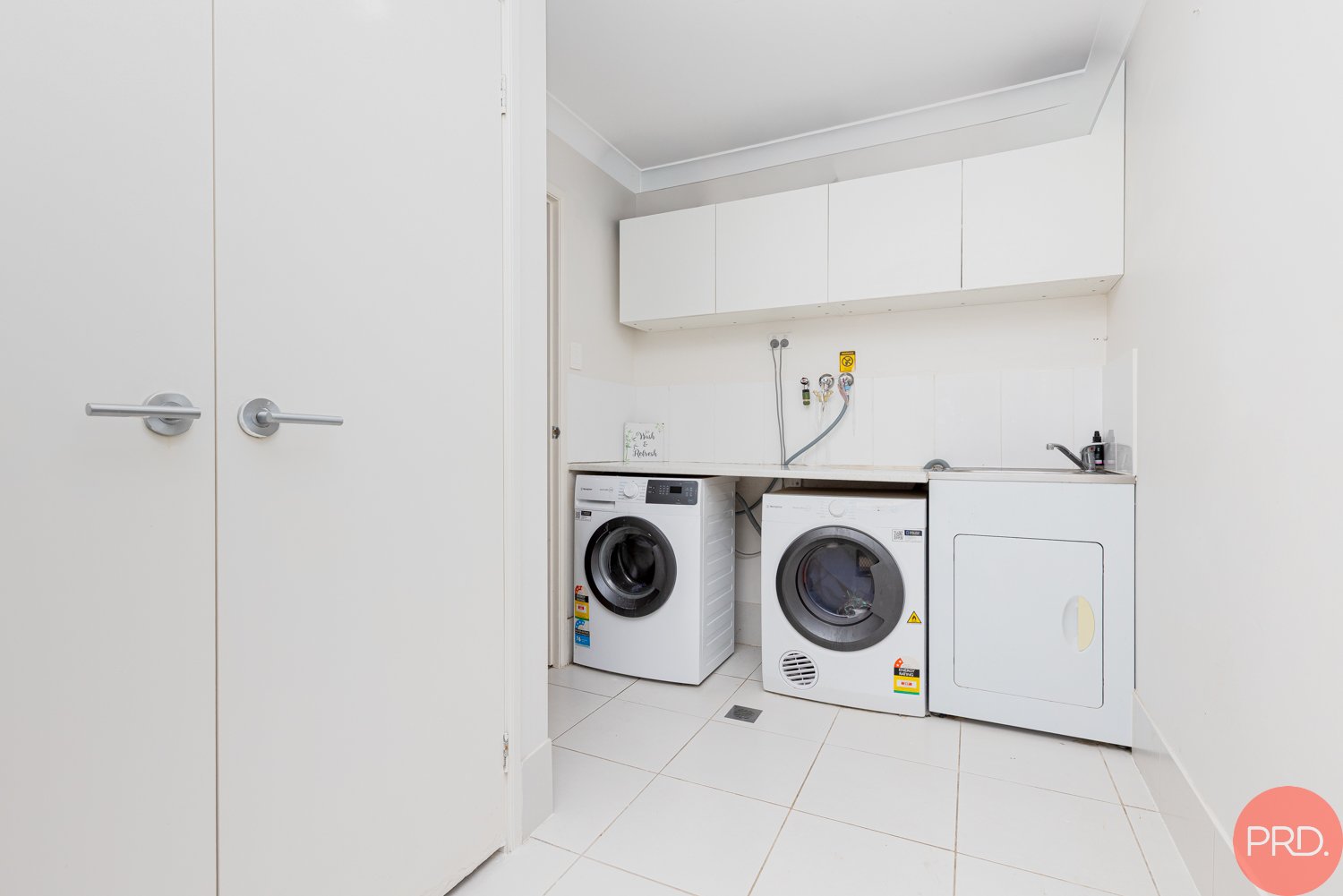 35 Sapphire Drive RUTHERFORD 19