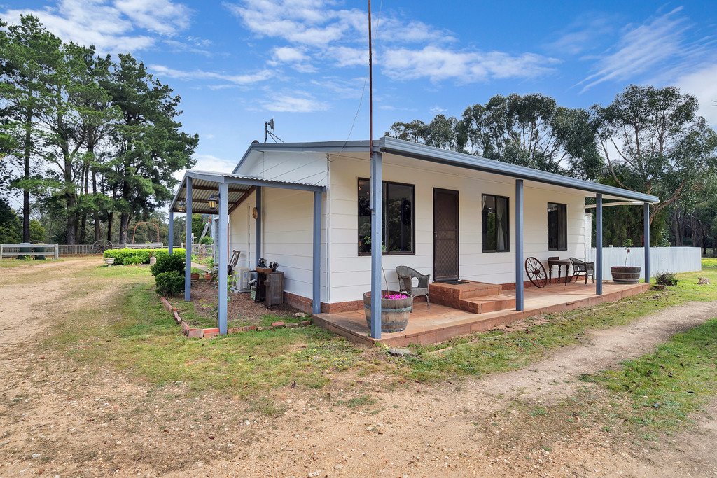 35 Short Road SMYTHESDALE 2