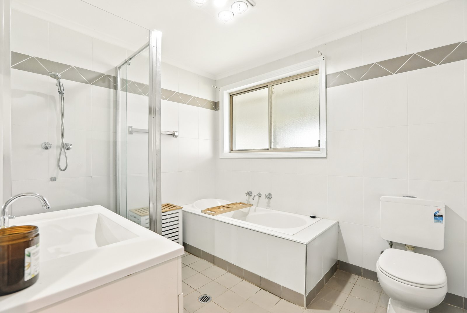 35 St Clair Avenue ST CLAIR 7