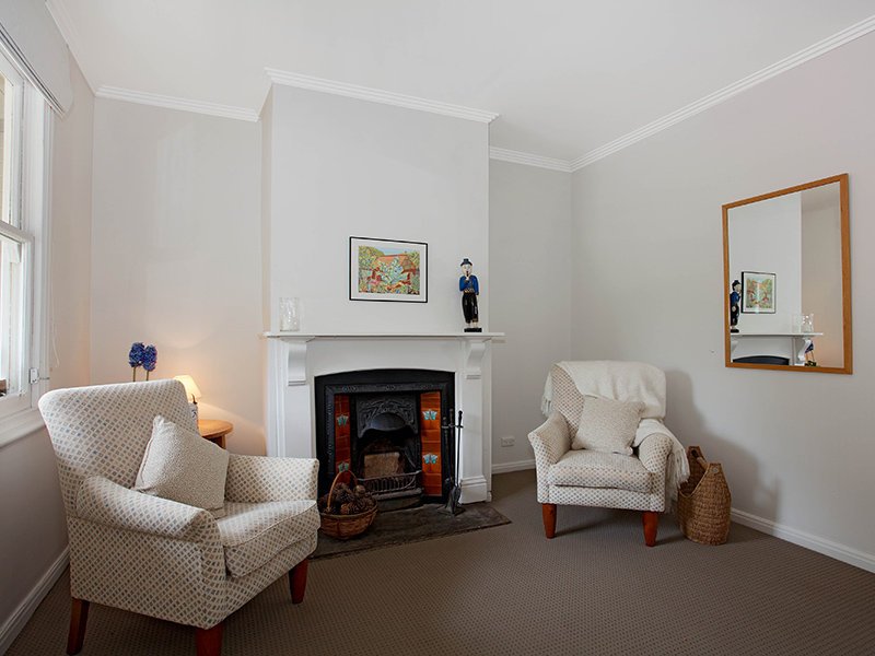 Gallery: 35 Station Street
