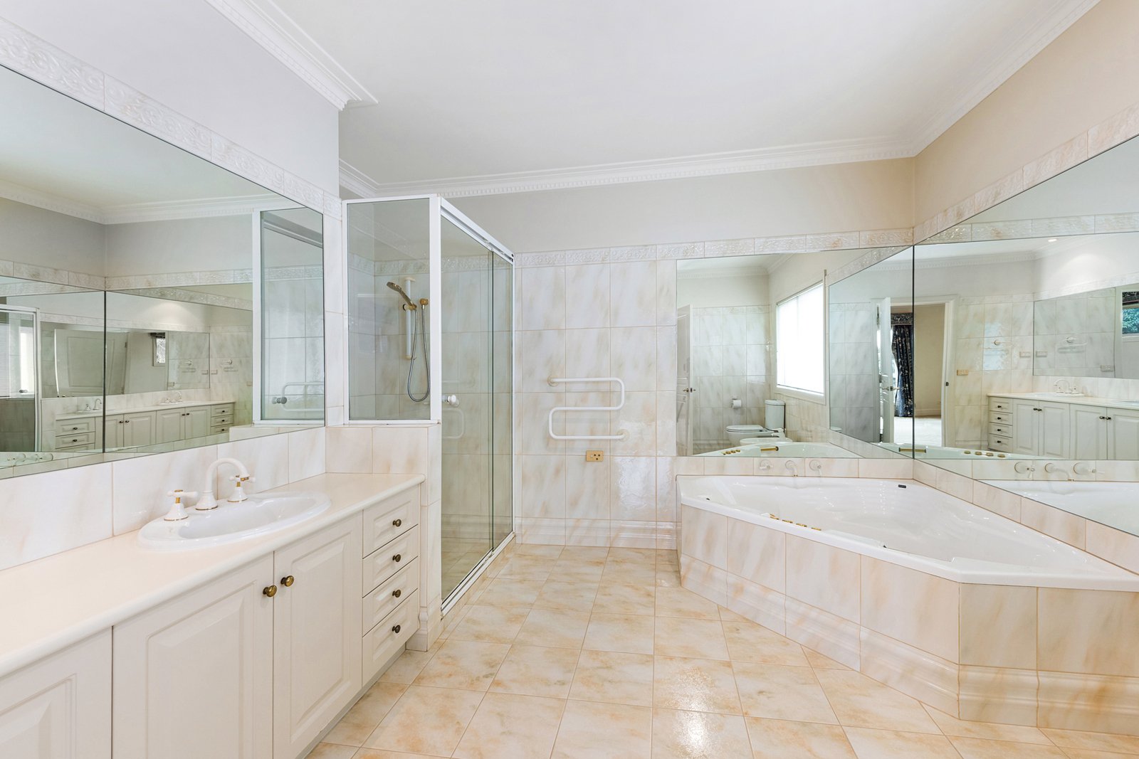 35 Sunnyside Avenue, Camberwell, 3124